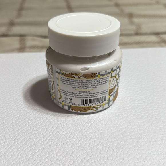 NWT Beekman 1802 Coconut Cream Whipped Body Cream New & Sealed - Picture 2 of 3